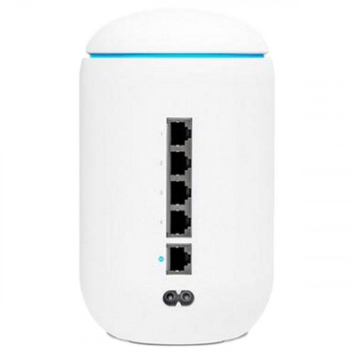 Точка доступа Ubiquiti UniFi Dream Machine (UDM)